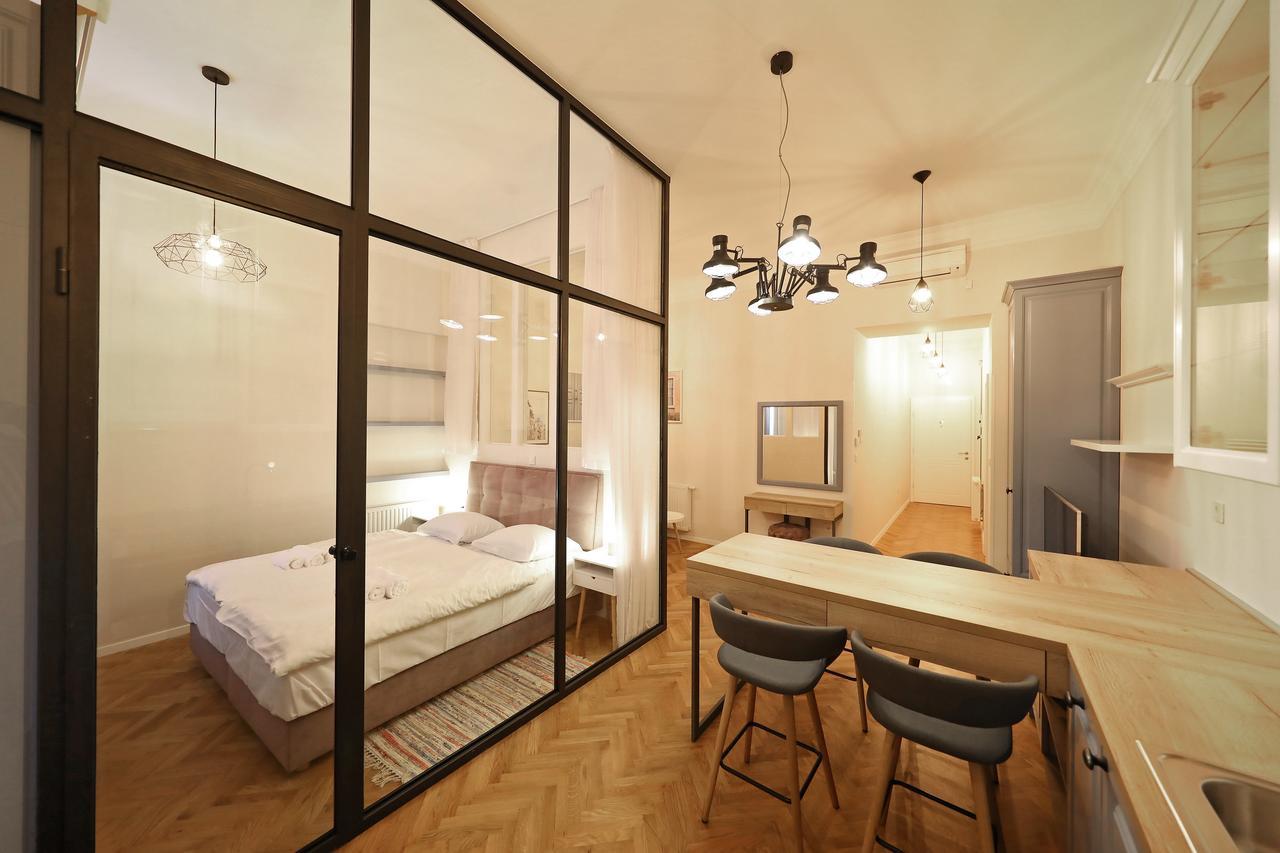 Central Apartments 萨格勒布 外观 照片