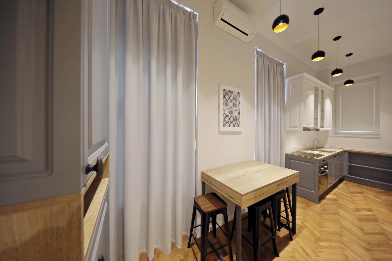 Central Apartments 萨格勒布 外观 照片