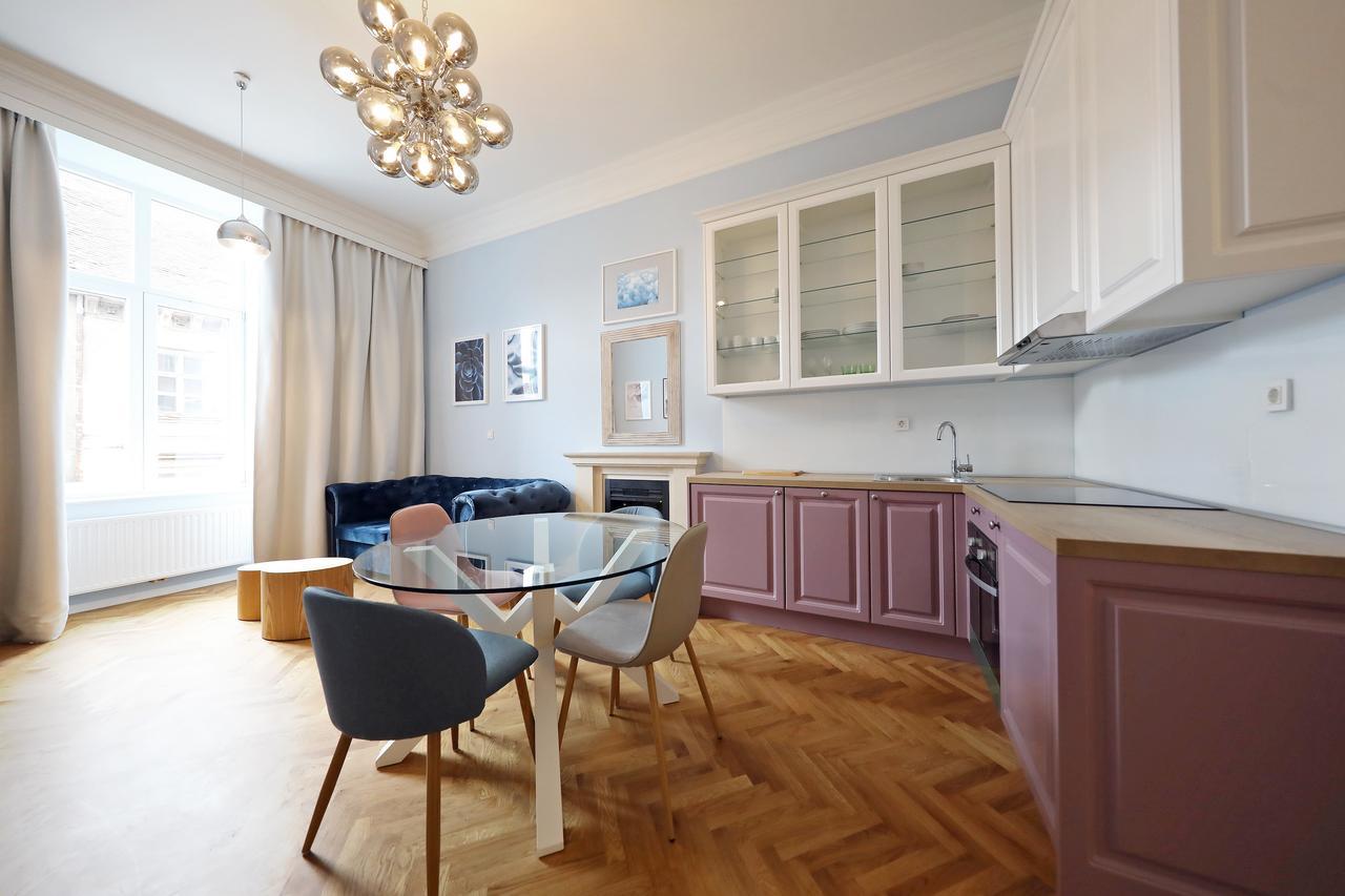 Central Apartments 萨格勒布 外观 照片