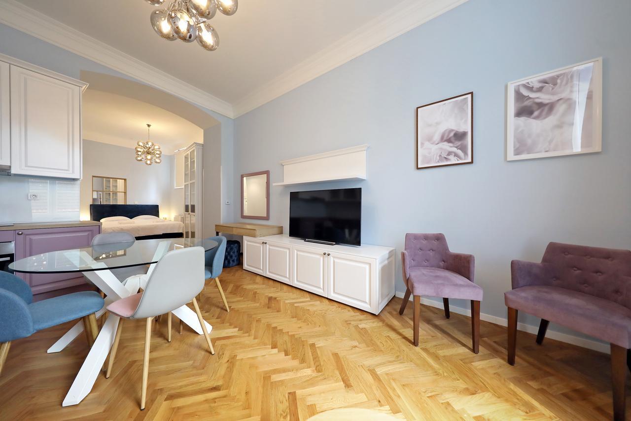 Central Apartments 萨格勒布 外观 照片